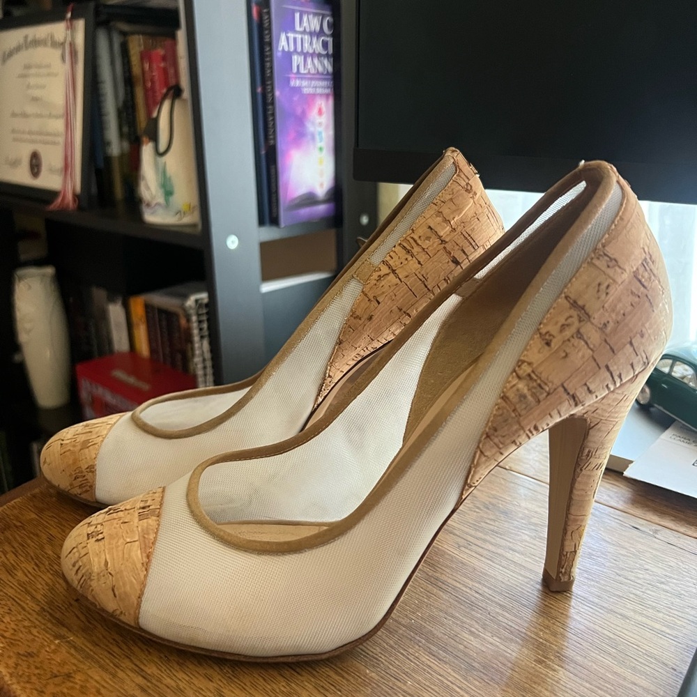 CHANEL 💫 Cork Heels - Picture 2 of 8